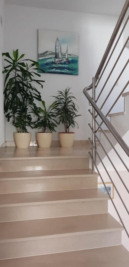 Apartmani Sonja Makarska Ngoại thất bức ảnh