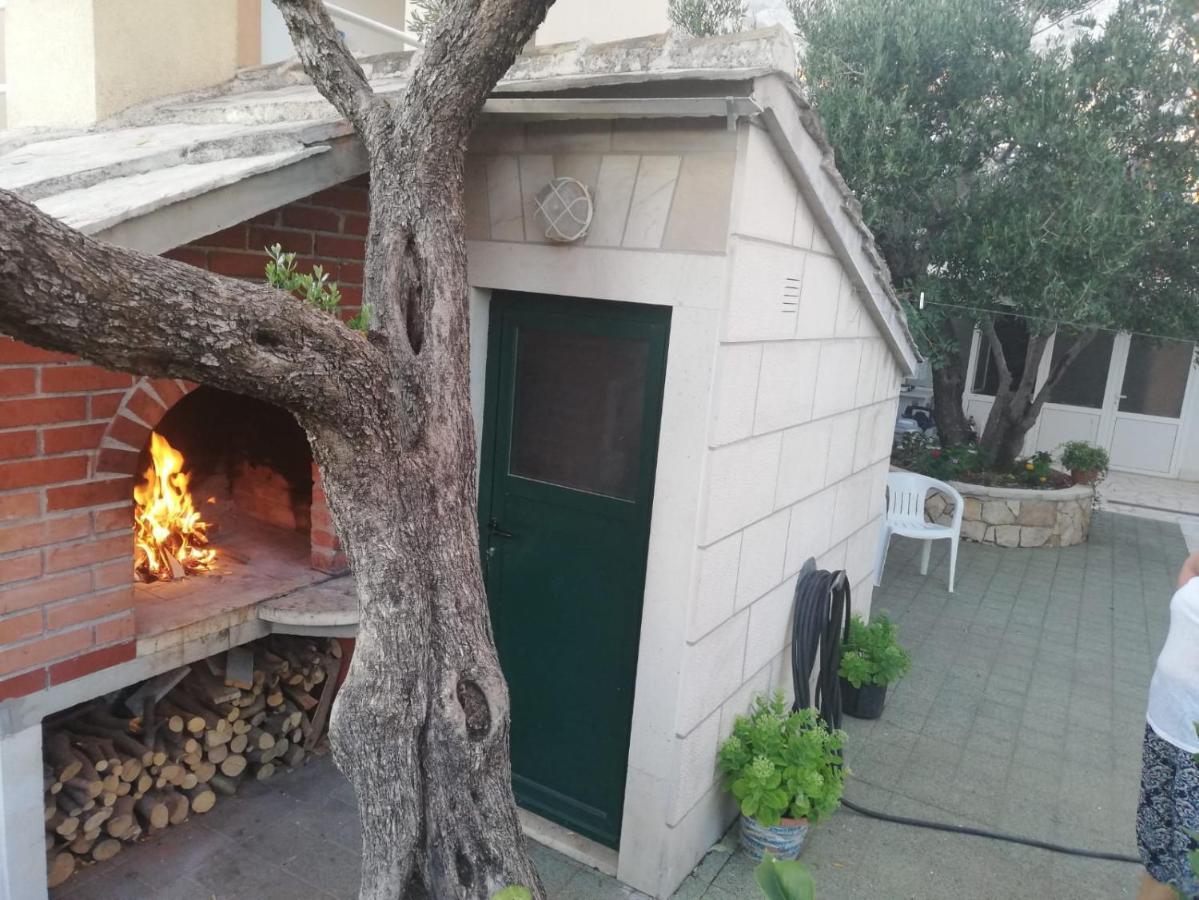 Apartmani Sonja Makarska Ngoại thất bức ảnh