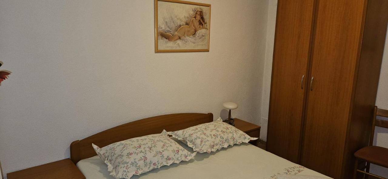 Apartmani Sonja Makarska Ngoại thất bức ảnh