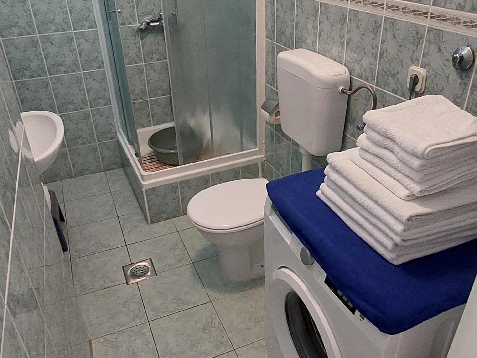 Apartmani Sonja Makarska Ngoại thất bức ảnh