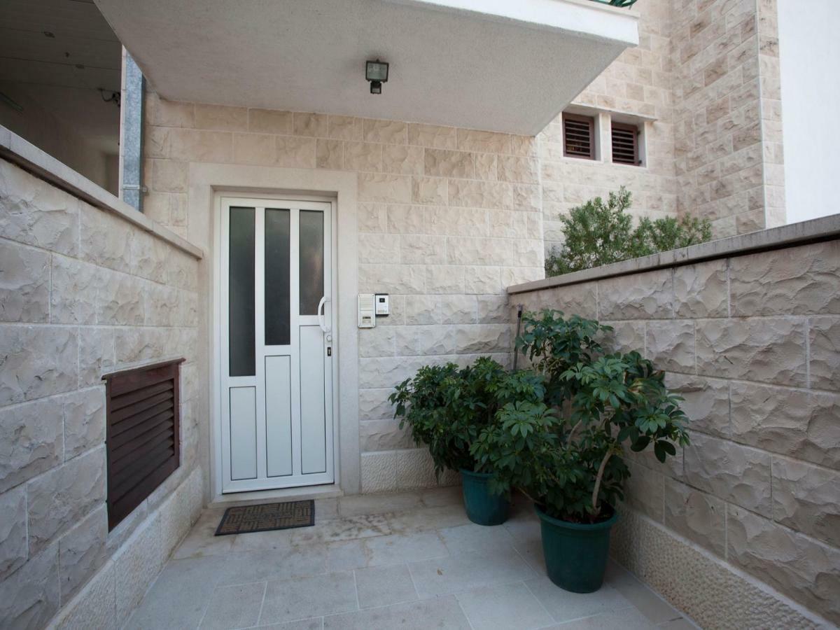 Apartmani Sonja Makarska Ngoại thất bức ảnh