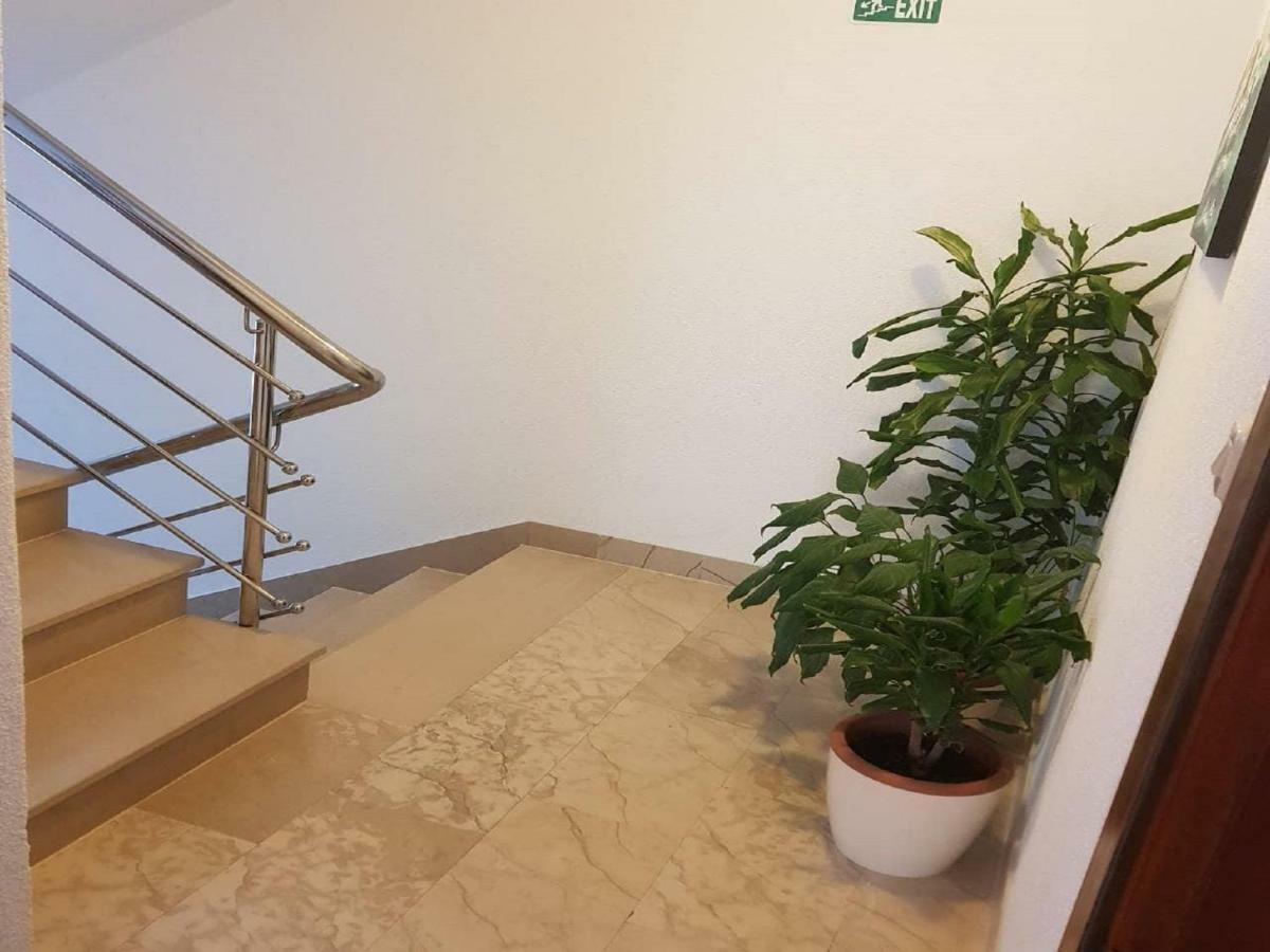Apartmani Sonja Makarska Ngoại thất bức ảnh