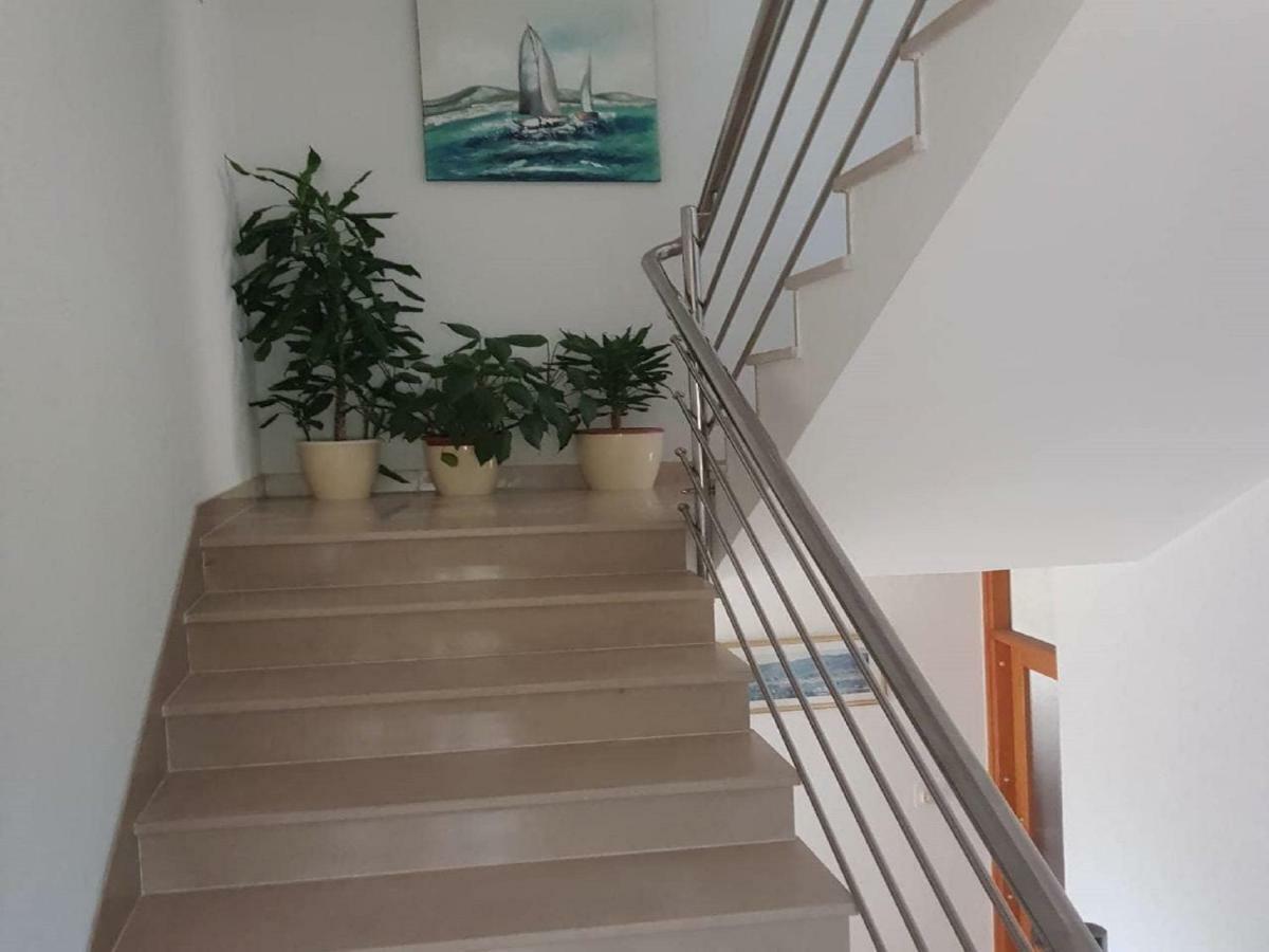 Apartmani Sonja Makarska Ngoại thất bức ảnh