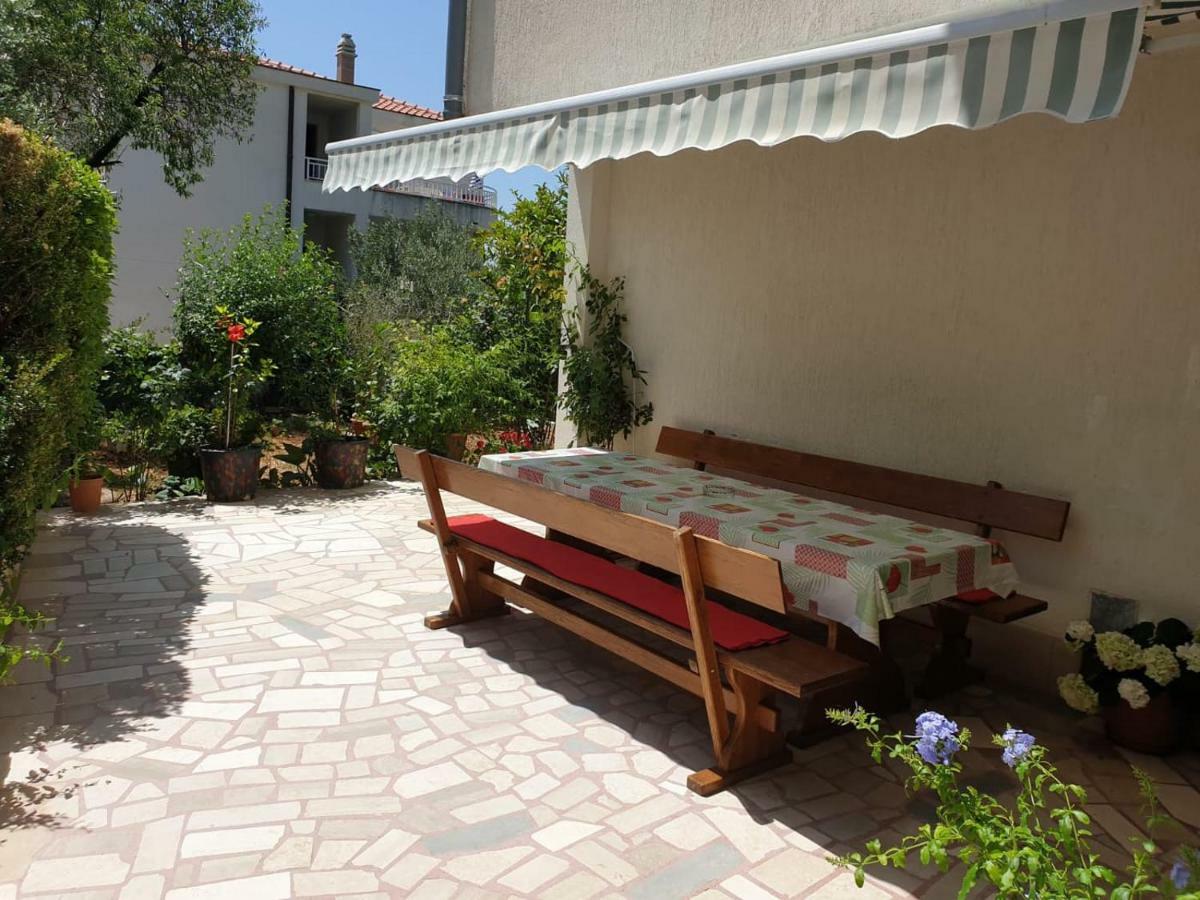 Apartmani Sonja Makarska Ngoại thất bức ảnh